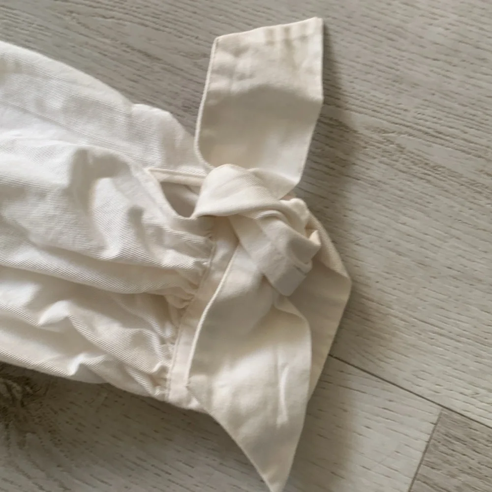 Zara Button-up Blouse w/Bows Linen‎ Puff Sleeve Blouse Pleated Top S classic